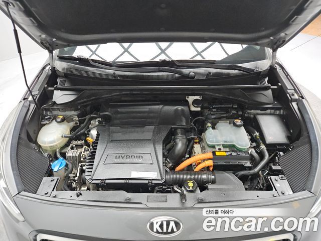 Kia Niro 2018 — photo 8