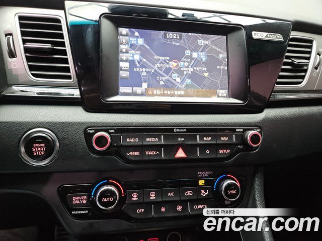 Kia Niro 2018 — photo 13