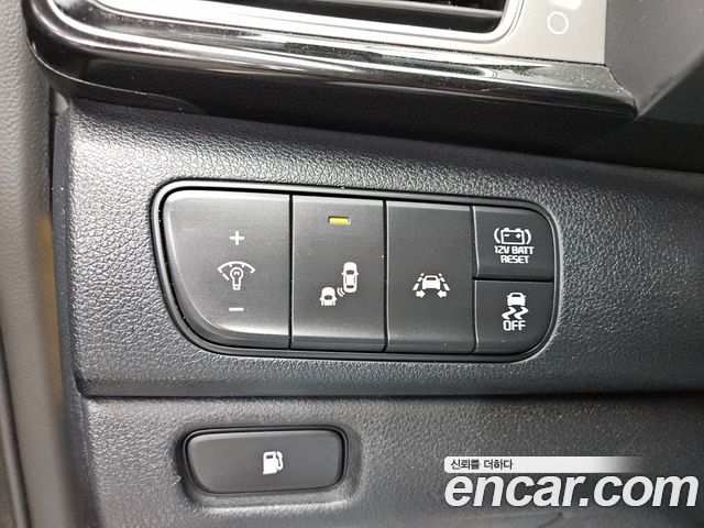 Kia Niro 2018 — photo 15
