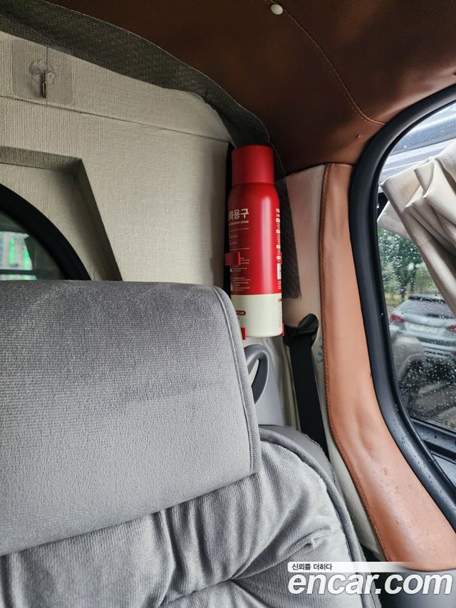 Hyundai Starex 2020 — photo 19