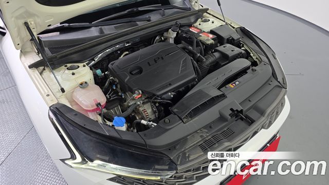 Kia K5 2023 — photo 6