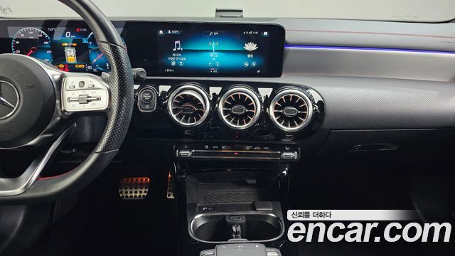 Mercedes-Benz CLA-Class 2021 — photo 26
