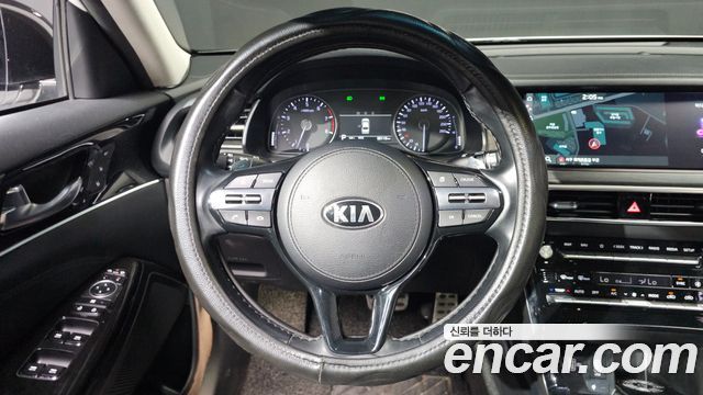 Kia K7 2020 — photo 11