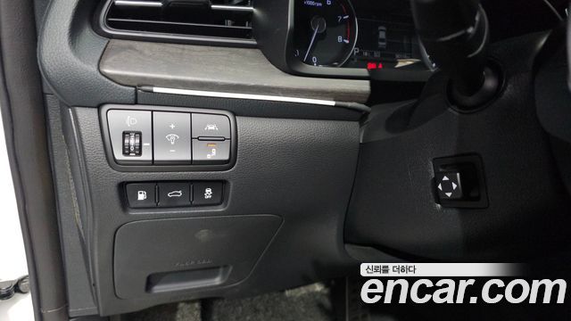 Kia K7 2020 — photo 16