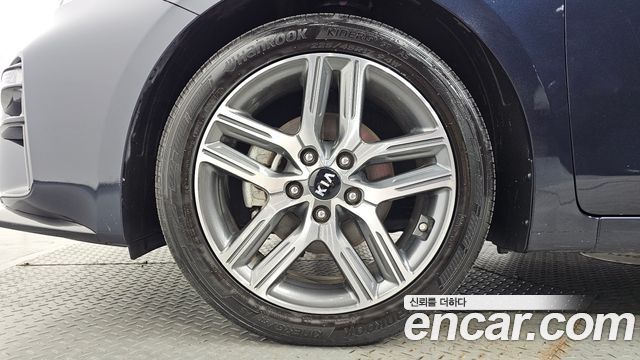 Kia K3 2019 — photo 5