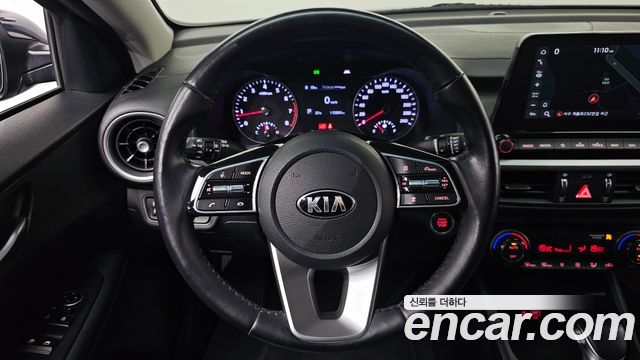 Kia K3 2019 — photo 15