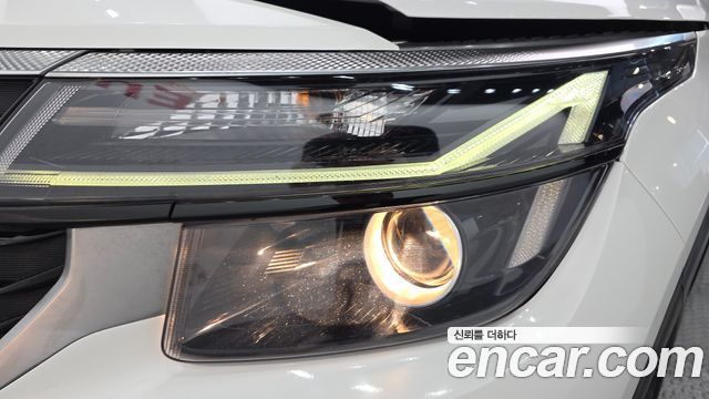 Kia Seltos 2024 — photo 8