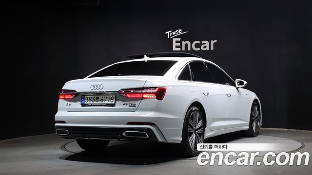 Audi A6 2023 — photo 2