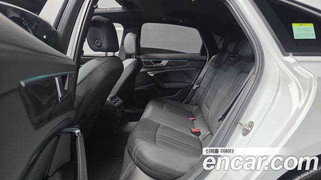 Audi A6 2023 — photo 18