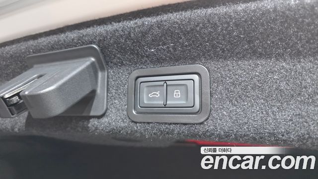 Audi A6 2023 — photo 31
