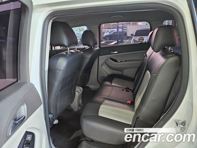 Chevrolet Korea Orlando 2015 — photo 7