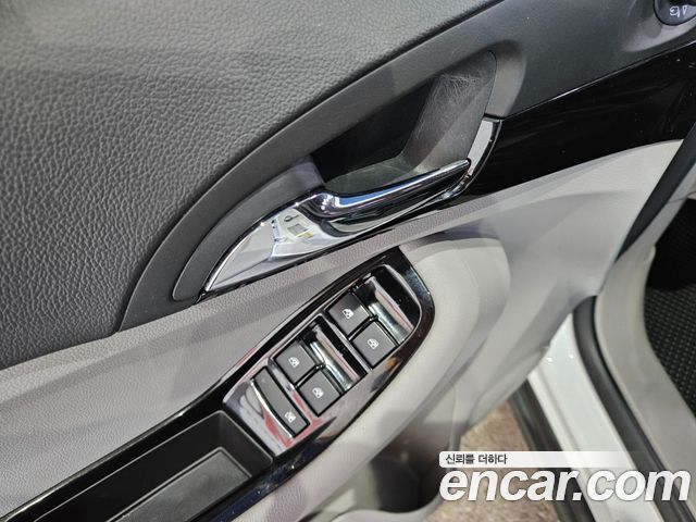 Chevrolet Korea Orlando 2015 — photo 13