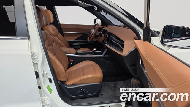 KG Mobility Torres 2023 — photo 11