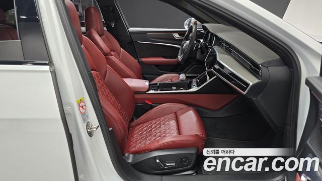 Audi S6 2021 — photo 11