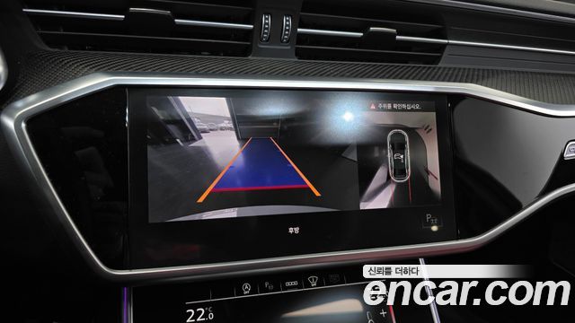 Audi S6 2021 — photo 16
