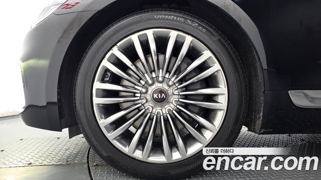 Kia K9 2021 — photo 5