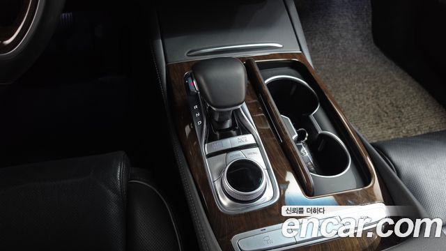 Kia K9 2021 — photo 12