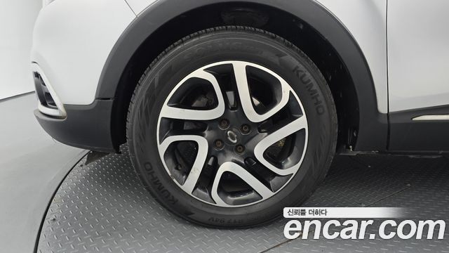 Renault Korea QM3 2015 — photo 5
