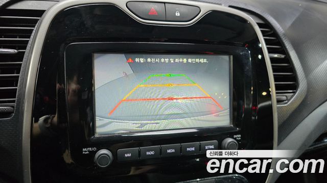 Renault Korea QM3 2015 — photo 21