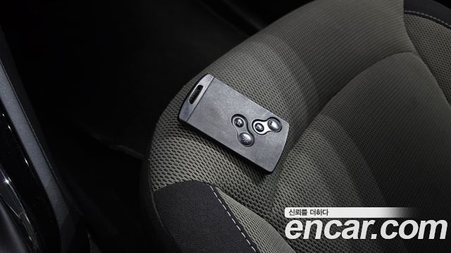Renault Korea QM3 2015 — photo 23
