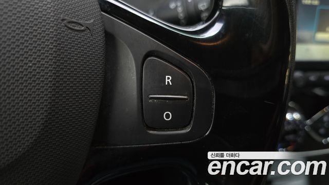 Renault Korea QM3 2015 — photo 25