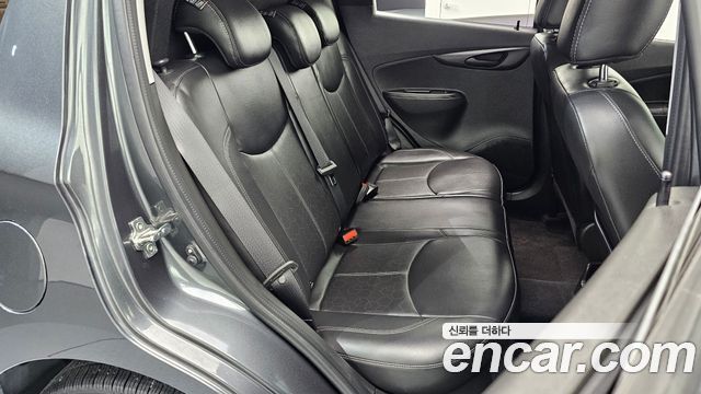Chevrolet Korea Spark 2017 — photo 11