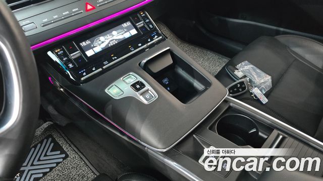 Hyundai Grandeur 2022 — photo 9
