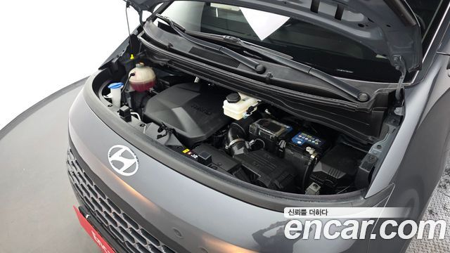 Hyundai Staria 2022 — photo 6