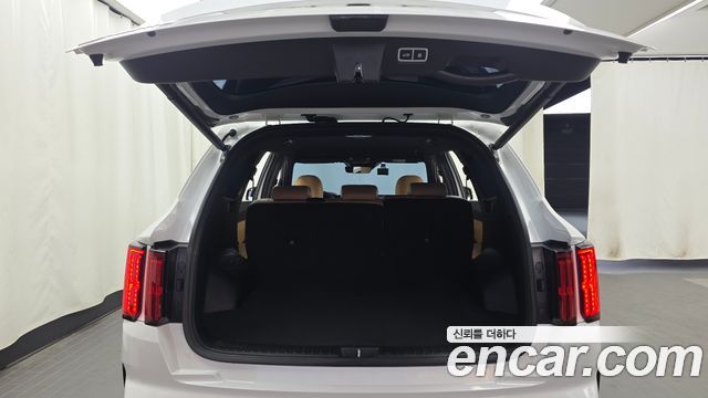Kia Sorento 2023 — photo 26