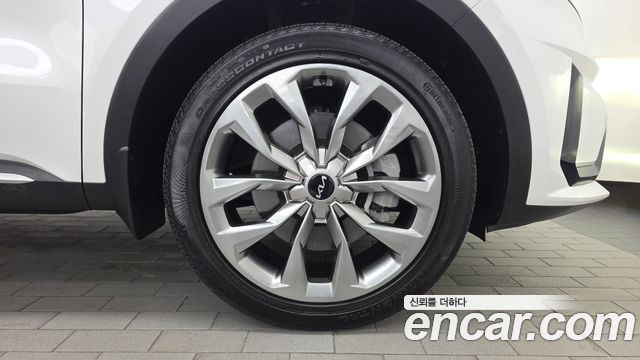 Kia Sorento 2023 — photo 7