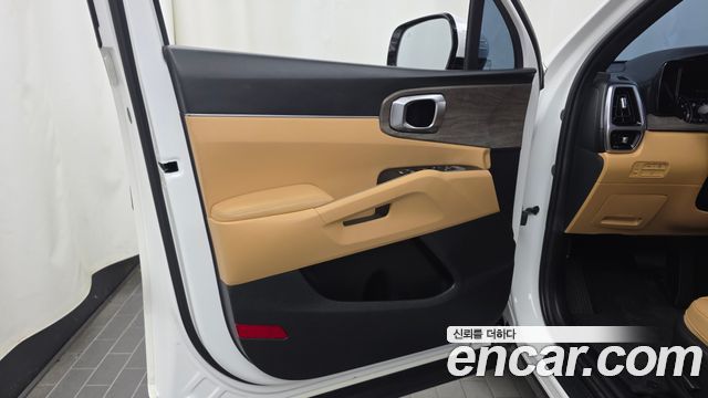 Kia Sorento 2023 — photo 14