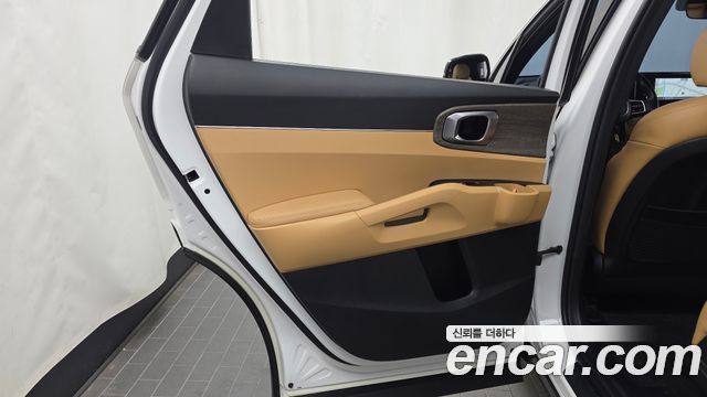 Kia Sorento 2023 — photo 15