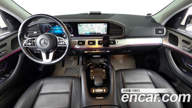 Mercedes-Benz GLE-Class 2019 — photo 10