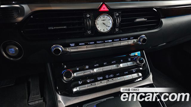 Genesis EQ900 2018 — photo 24