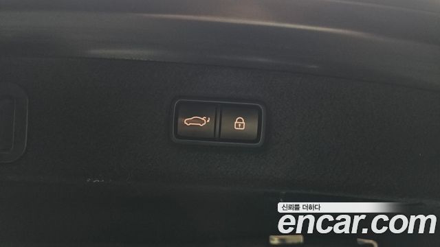 Genesis EQ900 2018 — photo 38