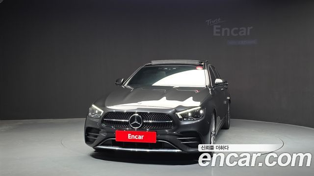 Mercedes-Benz E-Class 2021 — photo 3