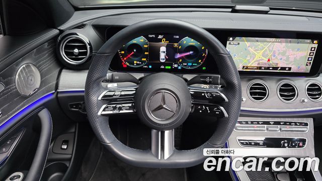 Mercedes-Benz E-Class 2021 — photo 20