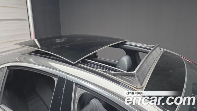 Mercedes-Benz E-Class 2021 — photo 29