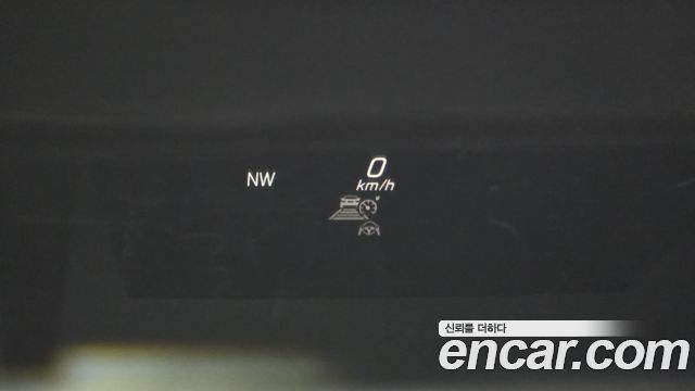 Mercedes-Benz E-Class 2021 — photo 35