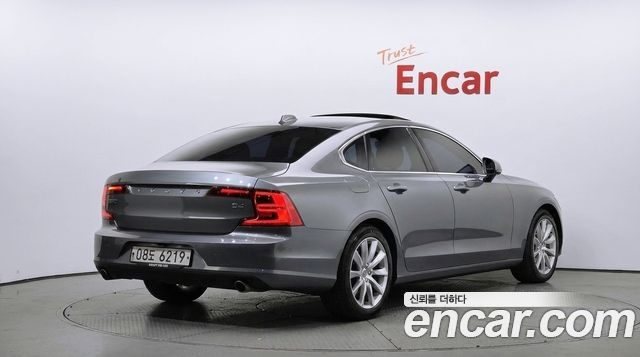 Volvo S90 2018 — photo 2