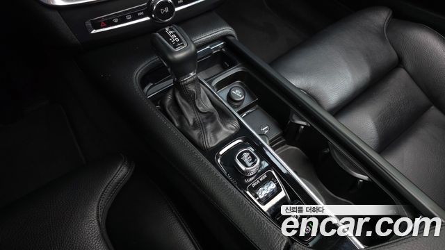 Volvo S90 2018 — photo 9