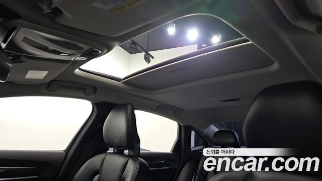 Volvo S90 2018 — photo 19