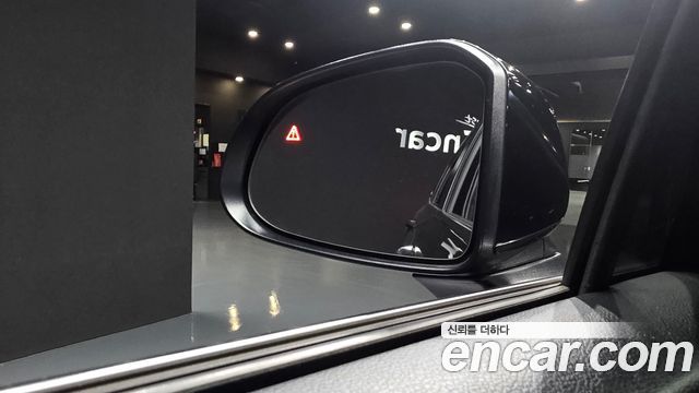 Hyundai Santafe 2021 — photo 17