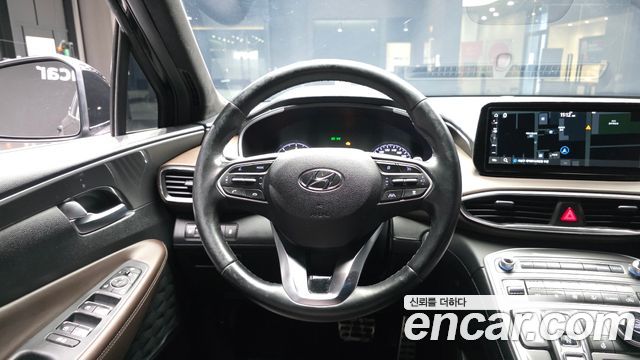 Hyundai Santafe 2021 — photo 18