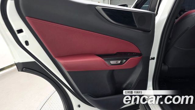 Lexus NX 2025 — photo 15