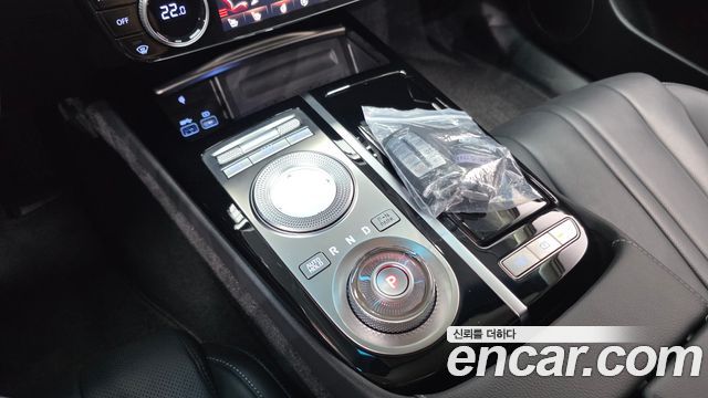 Genesis G80 2022 — photo 12