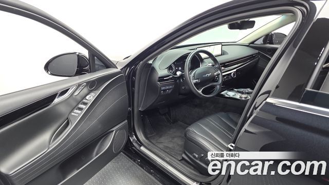 Genesis G80 2022 — photo 13