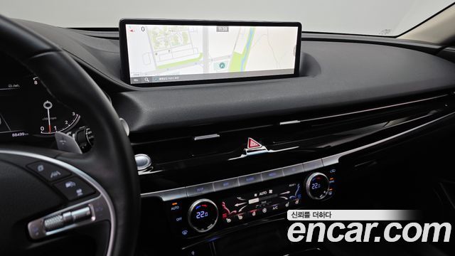Genesis G80 2022 — photo 19