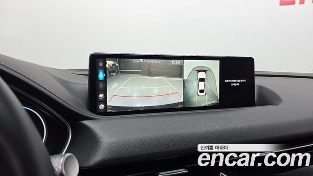 Genesis G80 2022 — photo 21