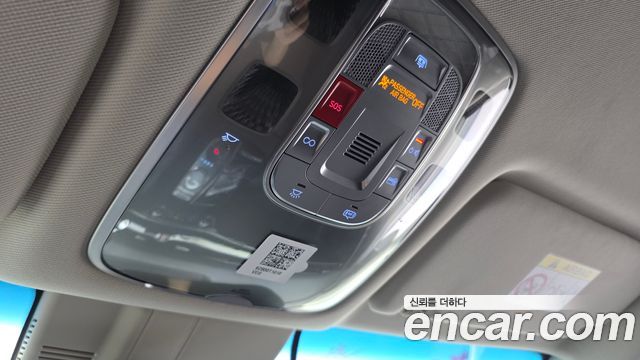 Genesis G80 2022 — photo 22